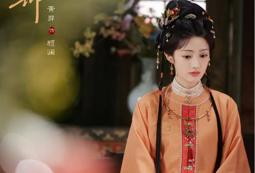 顶级女爱豆“手臂汗毛”引外国网友质疑:为何不脱毛?