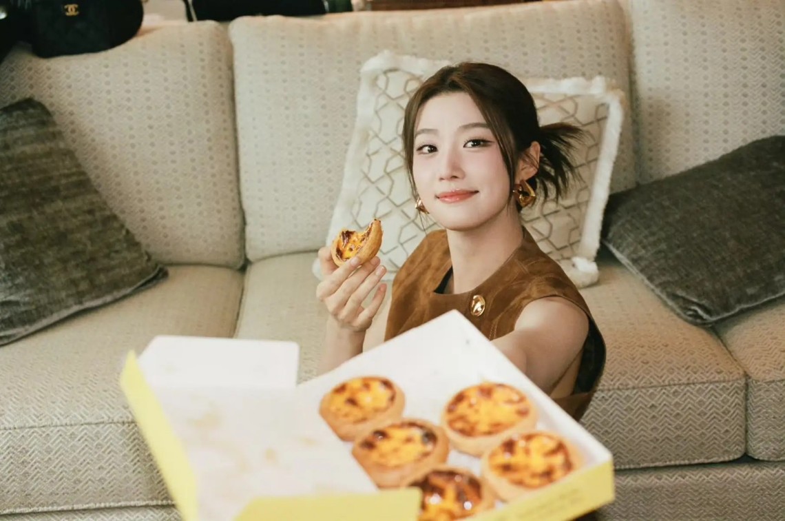 新片遭差评如潮、急到向粉丝催数据，三位流量明星新作扑街！