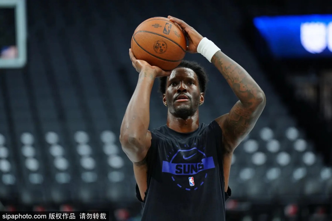 末日资本主义：硅谷精英的“崩溃剧本”与权力游戏