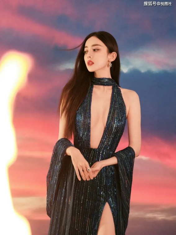 世界模型“教父教母”创业：估值近百亿，两条技术路线竞逐AI新纪元