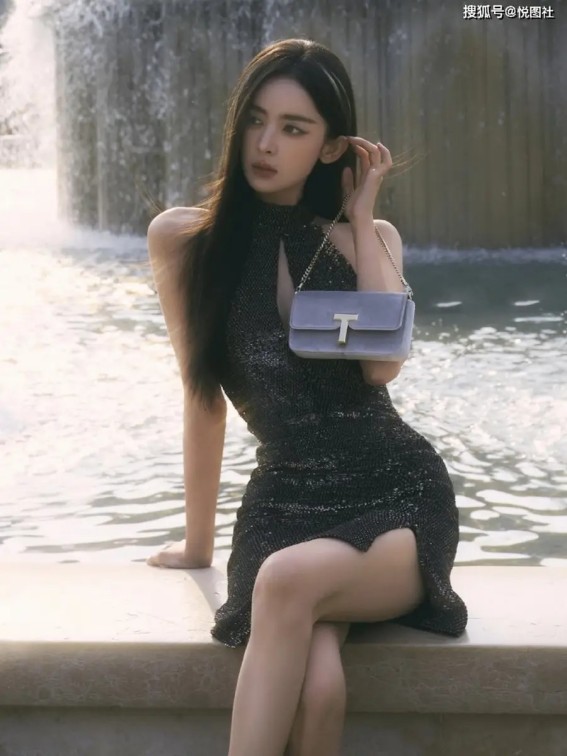 王芳：走向真实而广阔的世界