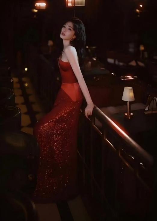 “老辈子写东西就是没轻没重”：王计兵与《成珍》里的沉默与回响